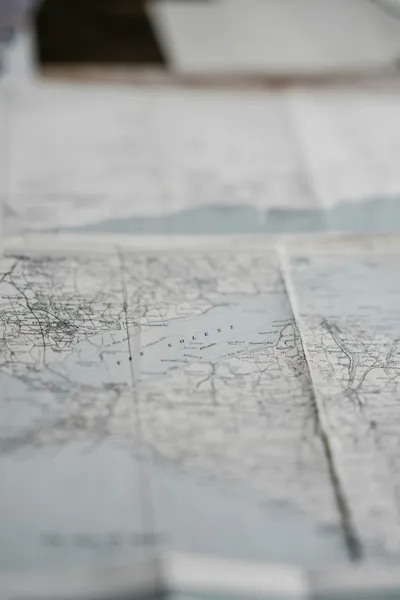 Maps paper on table photo – Free Grey Image on Unsplash